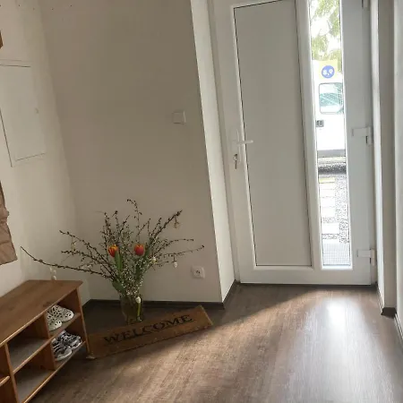 Apartment Near The Pond